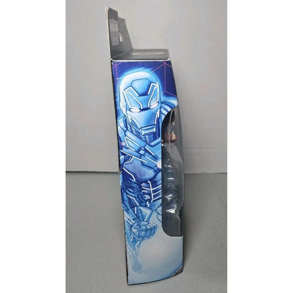 Marvel Legends Comic Hologram Iron Man 6-Inch Action Figure (Ursa Major BAF) - Picture 4 of 8